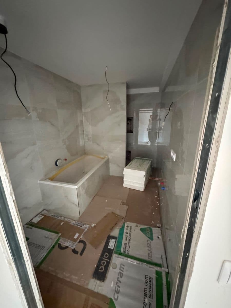 Pronájem bytu 6+kk 164 m², Chodská, Praha, Praha Pronájem bytu 6+kk 164 m², Chodská, Praha, Praha