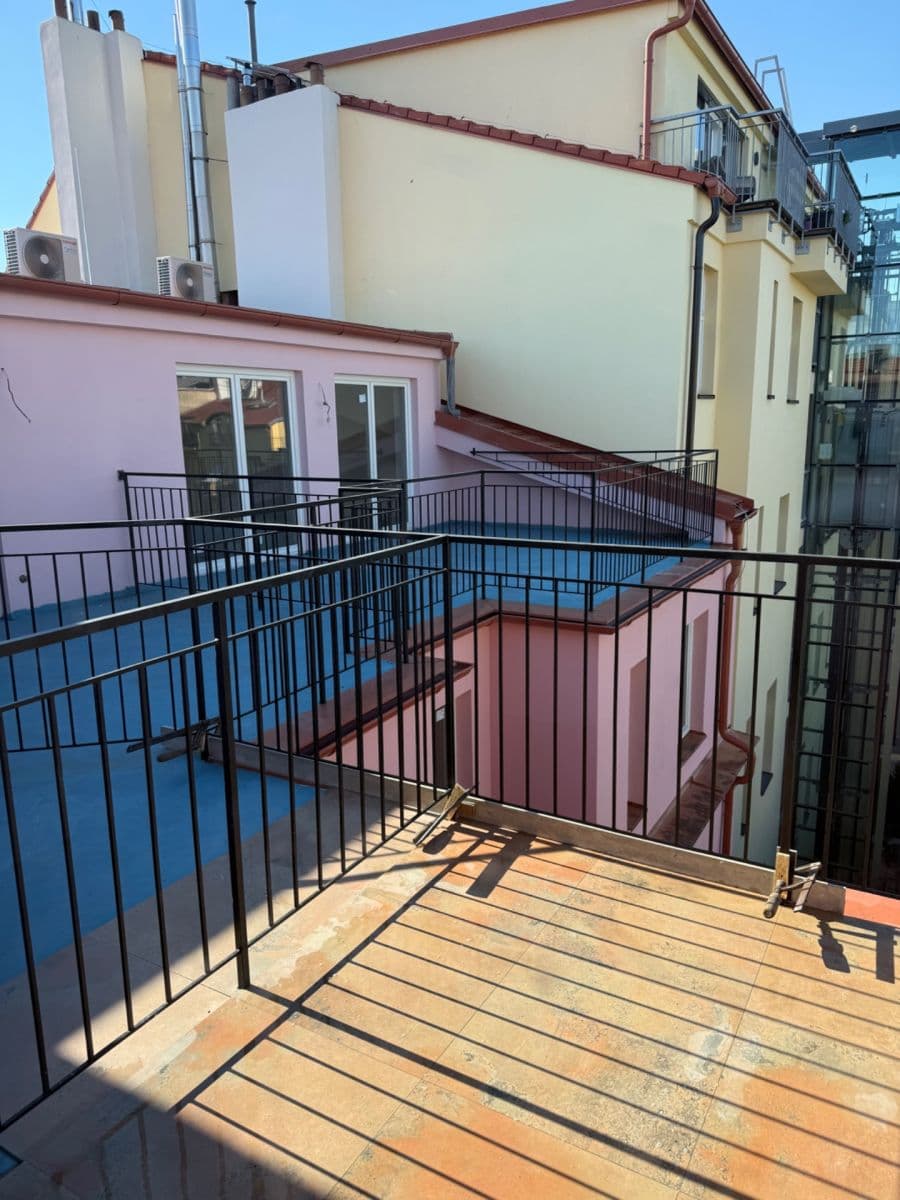 Pronájem bytu 6+kk 164 m², Chodská, Praha, Praha Pronájem bytu 6+kk 164 m², Chodská, Praha, Praha