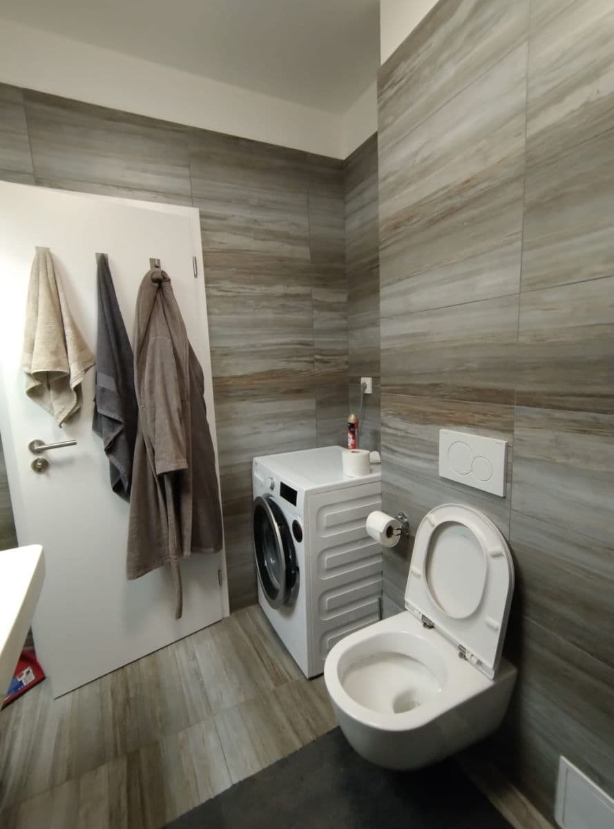 Pronájem bytu 2+kk 43 m², Na Radouči, Mladá Boleslav, Středočeský kraj Pronájem bytu 2+kk 43 m², Na Radouči, Mladá Boleslav, Středočeský kraj