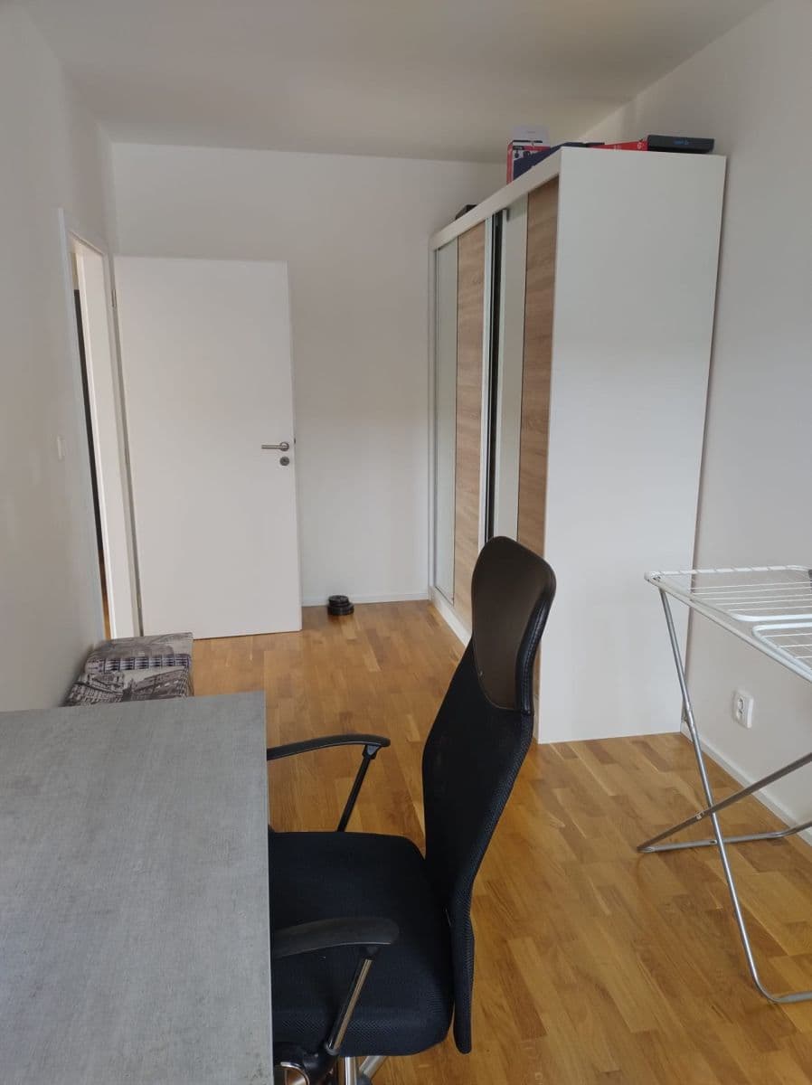 Pronájem bytu 2+kk 43 m², Na Radouči, Mladá Boleslav, Středočeský kraj Pronájem bytu 2+kk 43 m², Na Radouči, Mladá Boleslav, Středočeský kraj