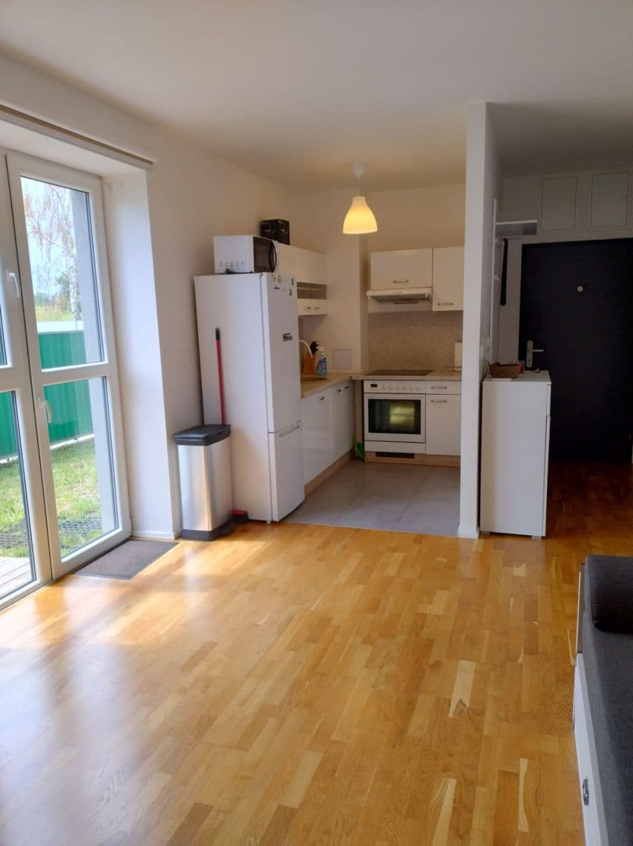 Pronájem bytu 2+kk 43 m², Na Radouči, Mladá Boleslav, Středočeský kraj Pronájem bytu 2+kk 43 m², Na Radouči, Mladá Boleslav, Středočeský kraj