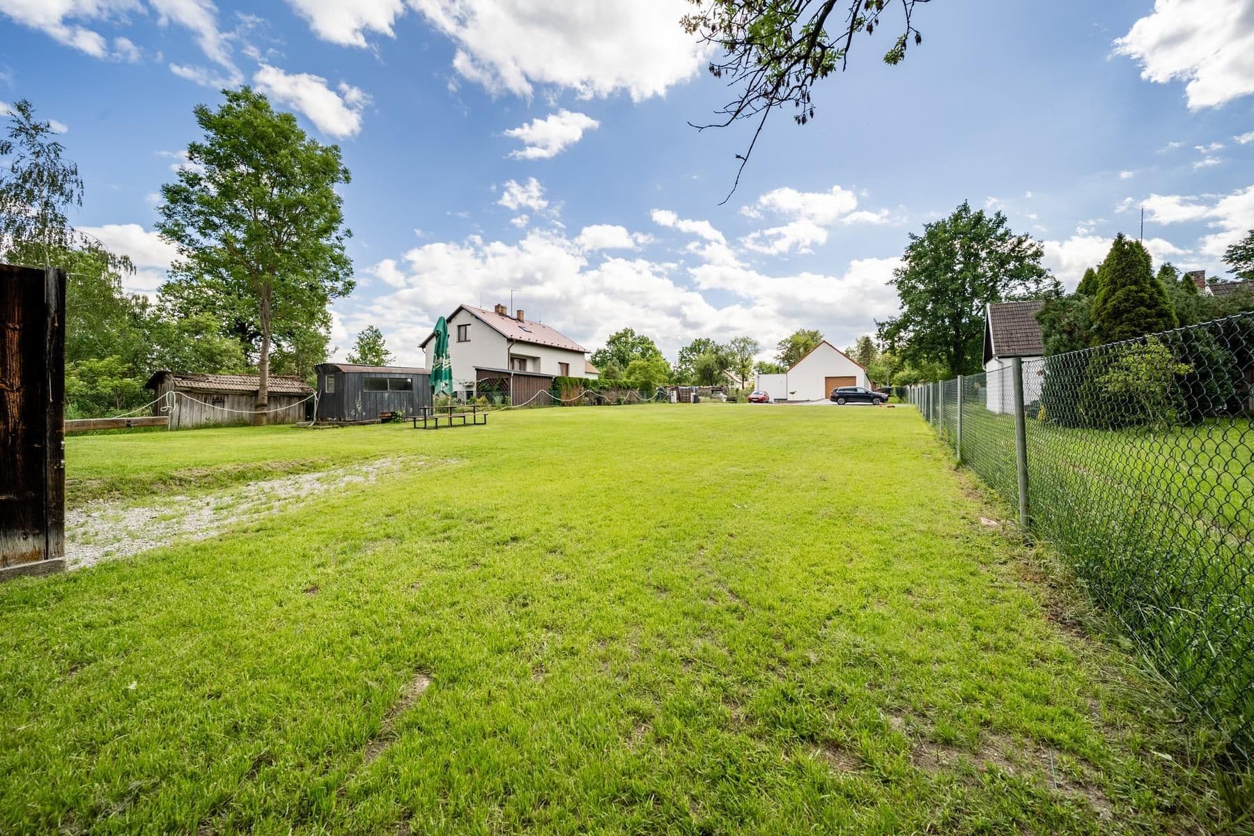 Prodej pozemku 1.085 m², Třeboň, Jihočeský kraj Prodej pozemku 1.085 m², Třeboň, Jihočeský kraj