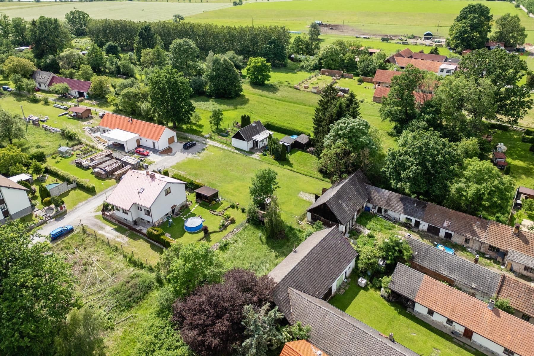 Prodej pozemku 1.085 m², Třeboň, Jihočeský kraj Prodej pozemku 1.085 m², Třeboň, Jihočeský kraj