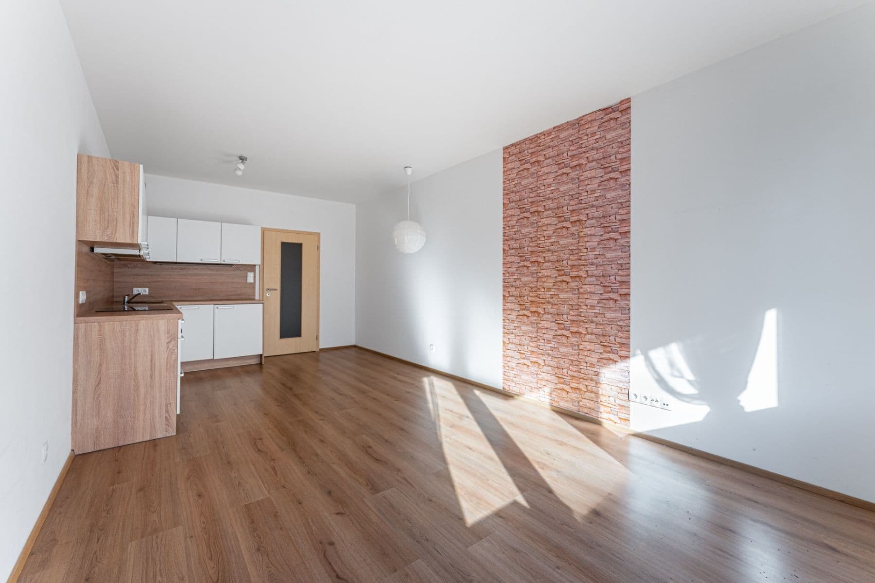 Pronájem bytu 1+kk 32 m², U Hostavického potoka, Praha, Praha Pronájem bytu 1+kk 32 m², U Hostavického potoka, Praha, Praha