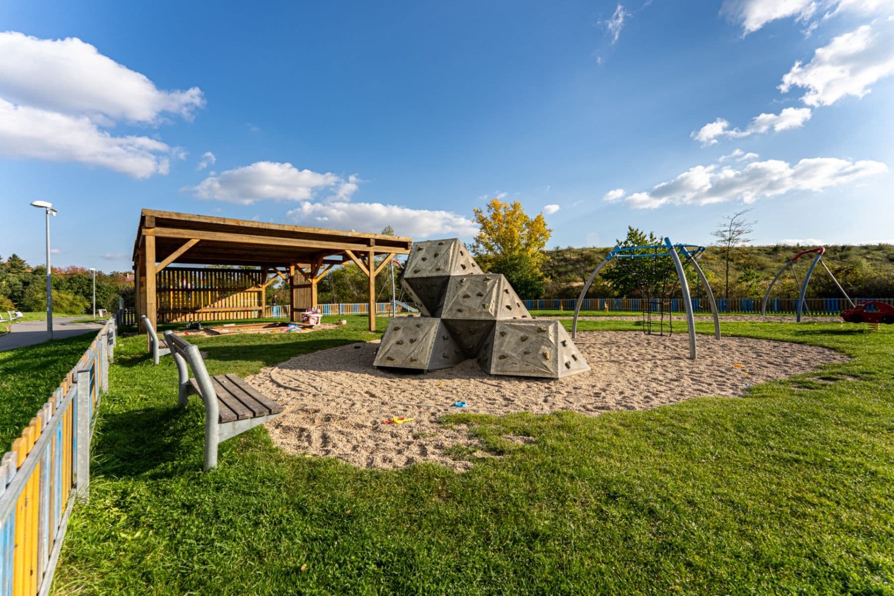 Pronájem bytu 1+kk 32 m², U Hostavického potoka, Praha, Praha Pronájem bytu 1+kk 32 m², U Hostavického potoka, Praha, Praha