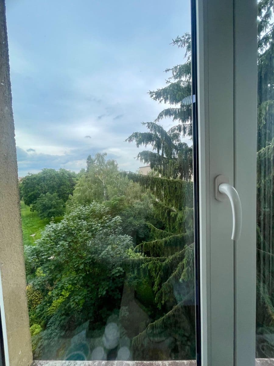 Pronájem bytu 1+kk 24 m², náměstí Hrdinů, Praha, Praha Pronájem bytu 1+kk 24 m², náměstí Hrdinů, Praha, Praha