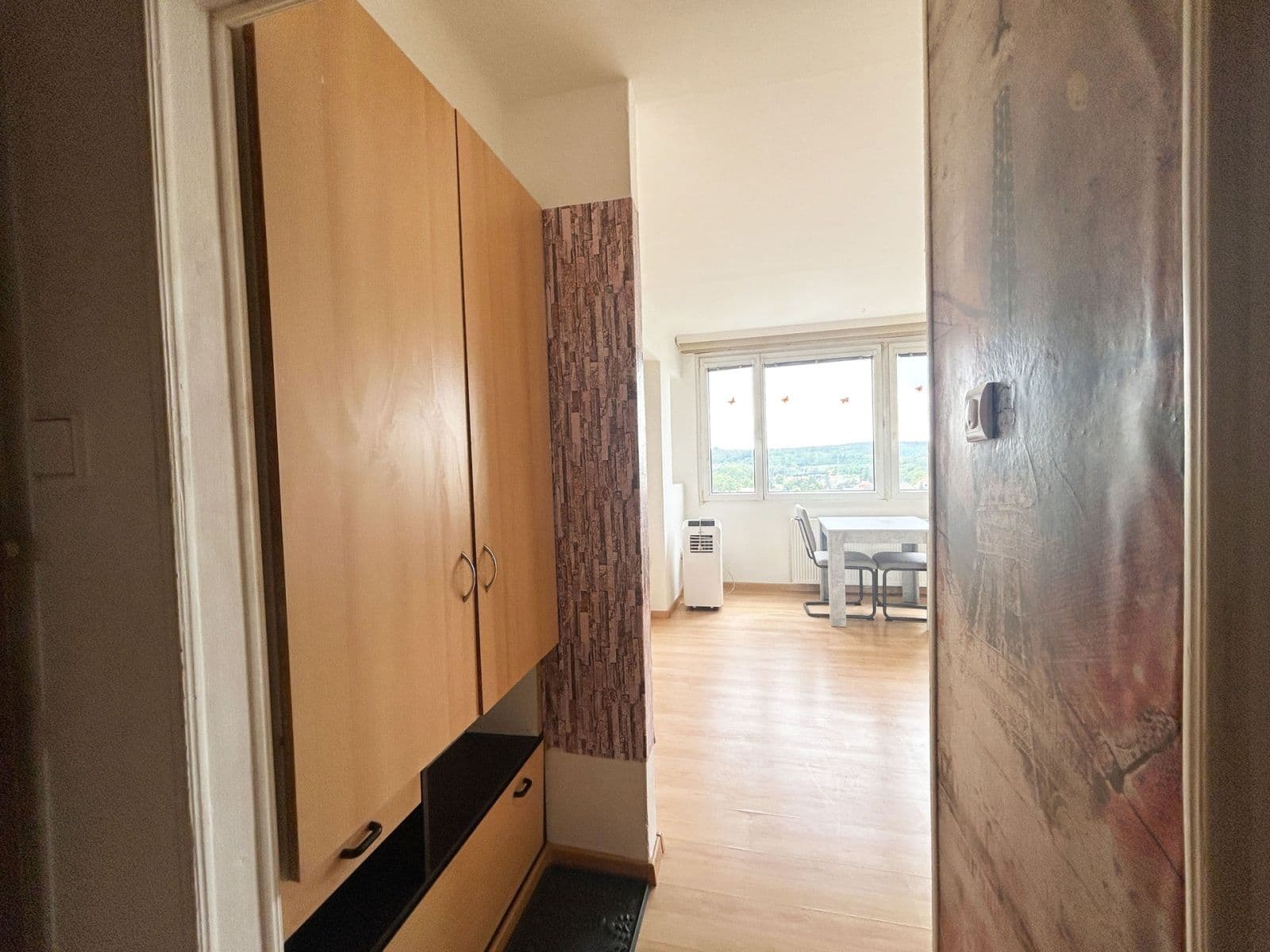Pronájem bytu 1+kk 23 m², K Červenému vrchu, Praha, Praha Pronájem bytu 1+kk 23 m², K Červenému vrchu, Praha, Praha