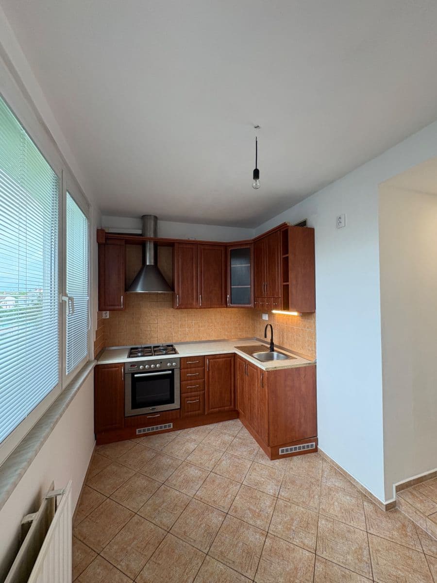 Pronájem bytu 3+1 70 m², Trnkova, Olomouc, Olomoucký kraj Pronájem bytu 3+1 70 m², Trnkova, Olomouc, Olomoucký kraj