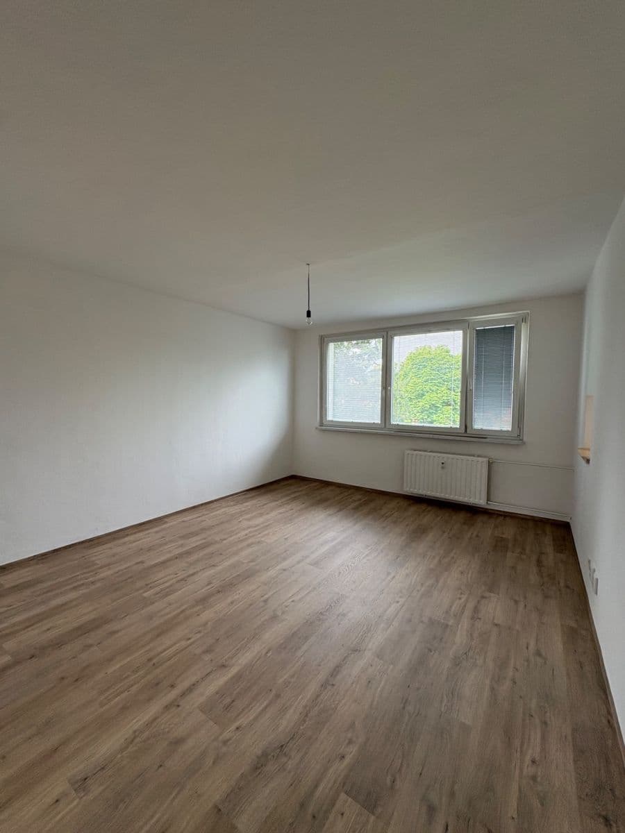Pronájem bytu 3+1 70 m², Trnkova, Olomouc, Olomoucký kraj Pronájem bytu 3+1 70 m², Trnkova, Olomouc, Olomoucký kraj