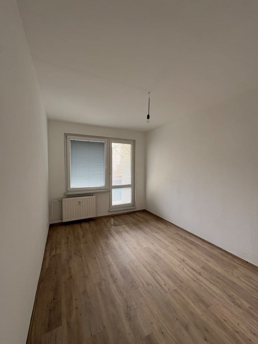 Pronájem bytu 3+1 70 m², Trnkova, Olomouc, Olomoucký kraj Pronájem bytu 3+1 70 m², Trnkova, Olomouc, Olomoucký kraj