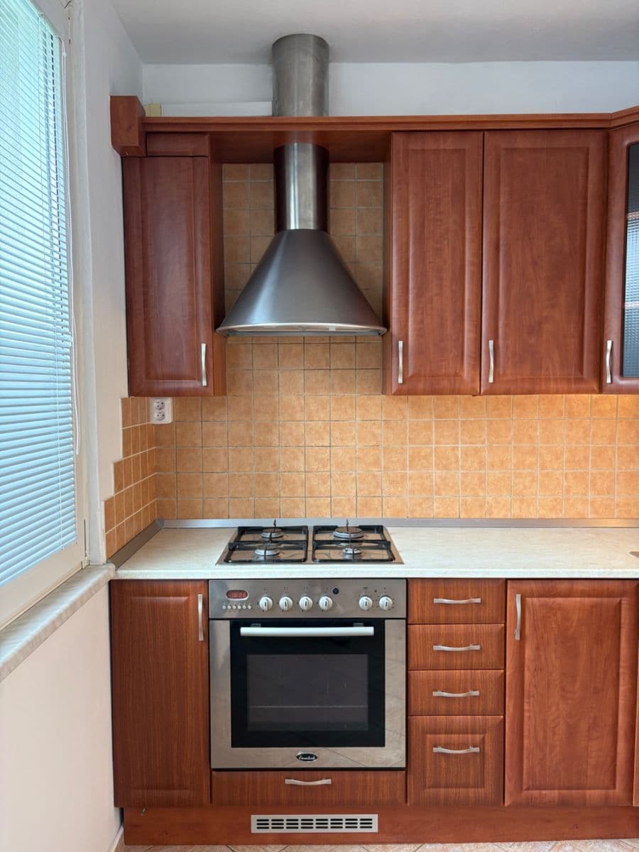 Pronájem bytu 3+1 70 m², Trnkova, Olomouc, Olomoucký kraj Pronájem bytu 3+1 70 m², Trnkova, Olomouc, Olomoucký kraj