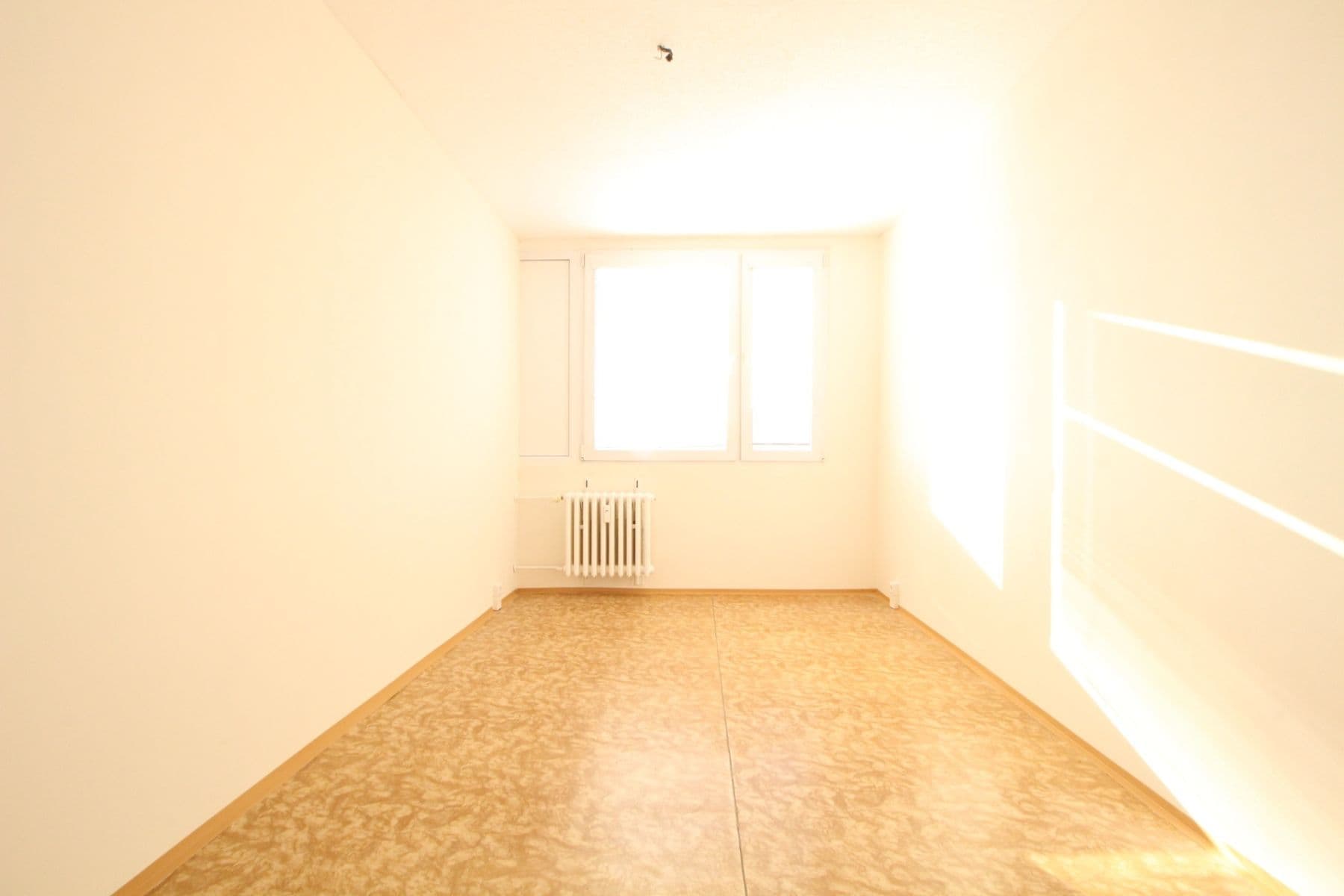 Pronájem bytu 2+kk 43 m², Krouzova, Praha, Praha Pronájem bytu 2+kk 43 m², Krouzova, Praha, Praha
