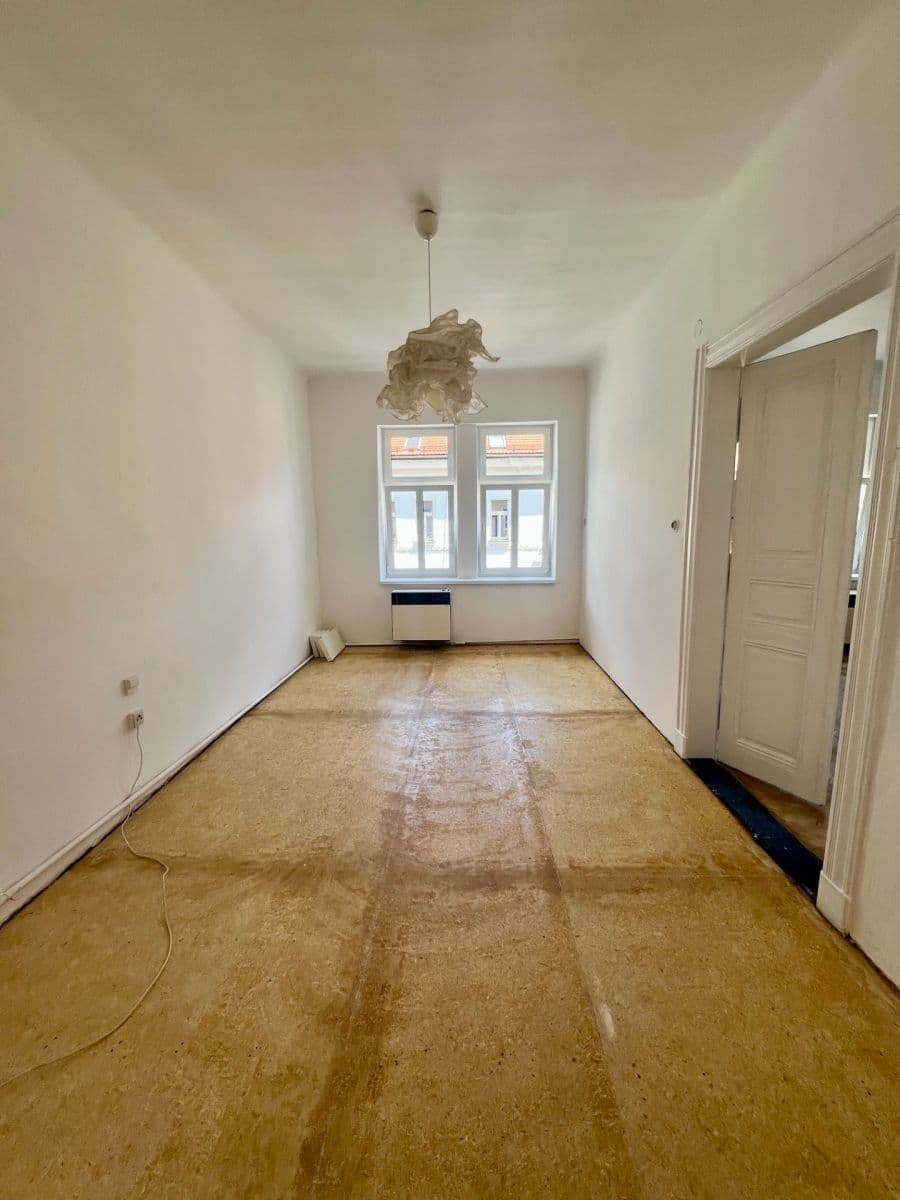 Pronájem bytu 2+kk 50 m², Bořivojova, Praha, Praha Pronájem bytu 2+kk 50 m², Bořivojova, Praha, Praha