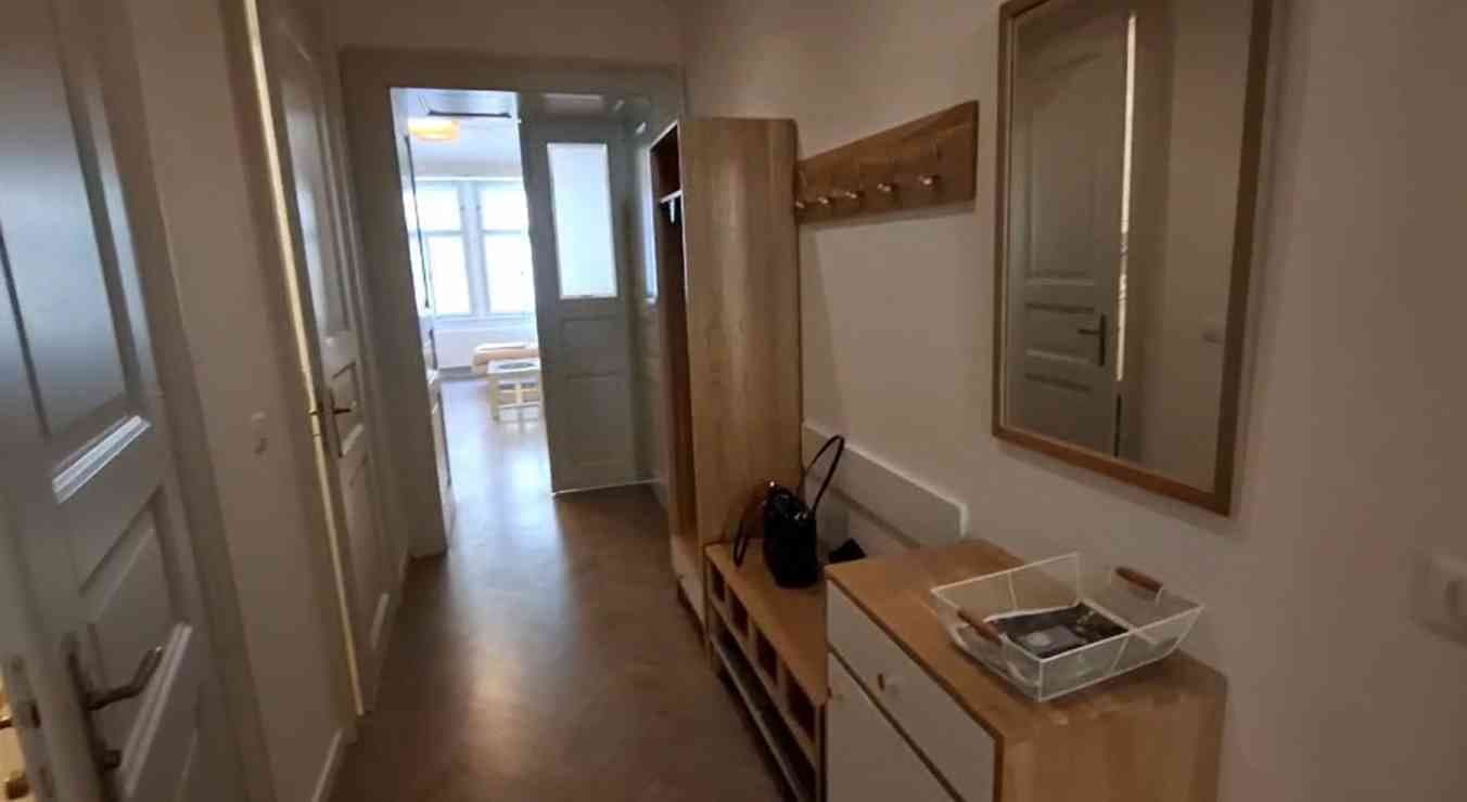 Pronájem bytu 2+kk 84 m², Valentinská, Praha, Praha Pronájem bytu 2+kk 84 m², Valentinská, Praha, Praha