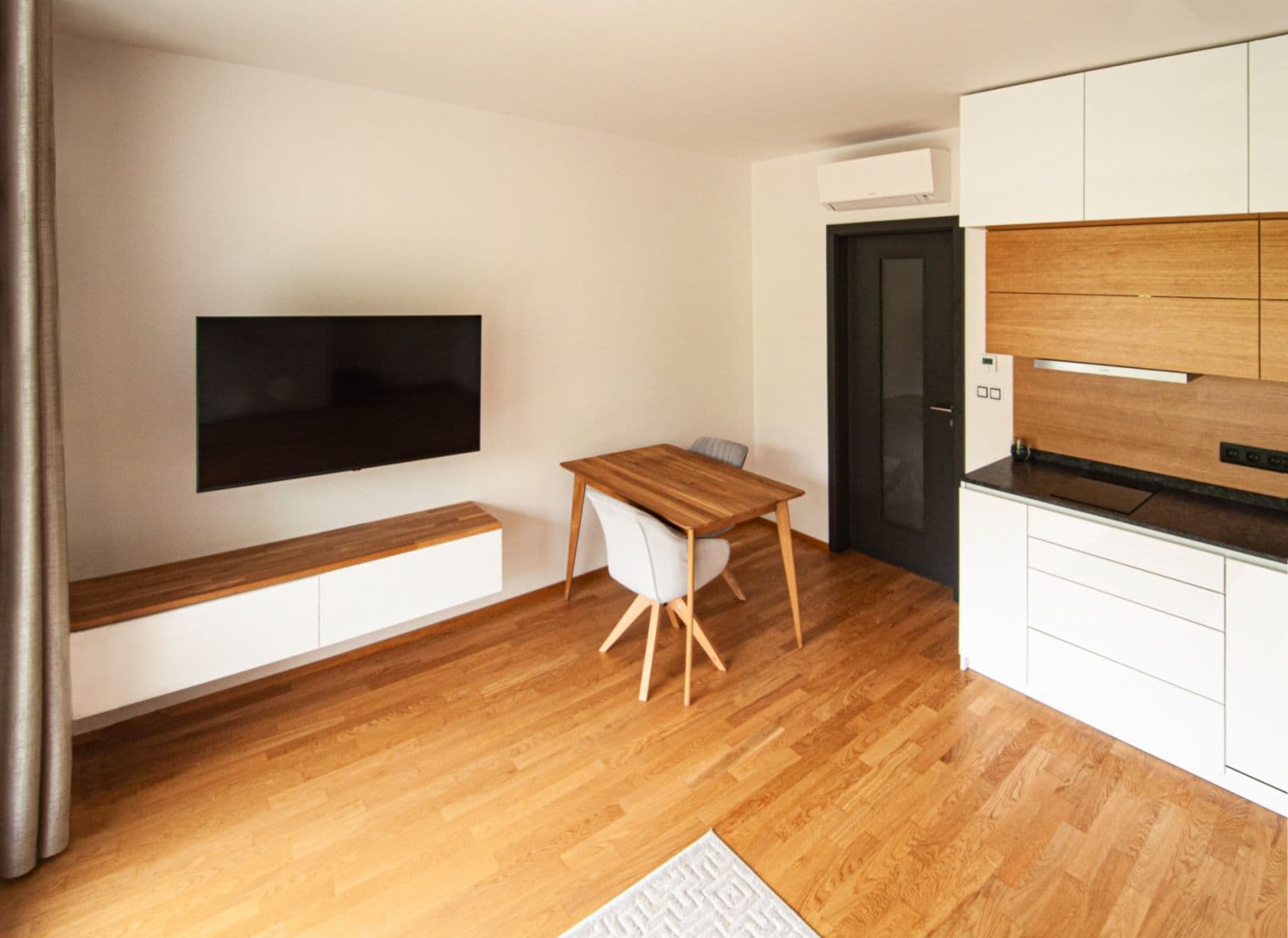 Pronájem bytu 1+kk 30 m², Lučištníků, Praha, Praha Pronájem bytu 1+kk 30 m², Lučištníků, Praha, Praha