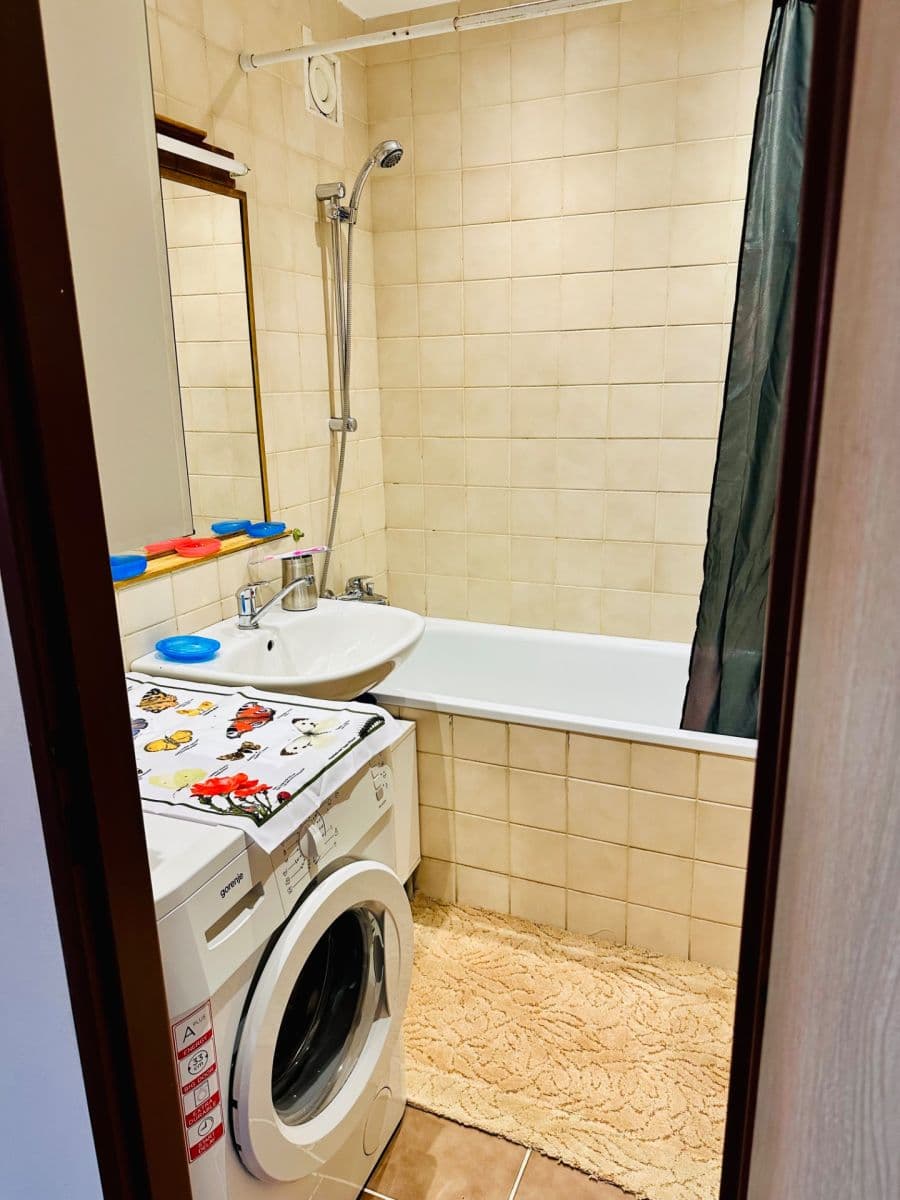 Pronájem bytu 3+1 75 m², Hekrova, Praha, Praha Pronájem bytu 3+1 75 m², Hekrova, Praha, Praha