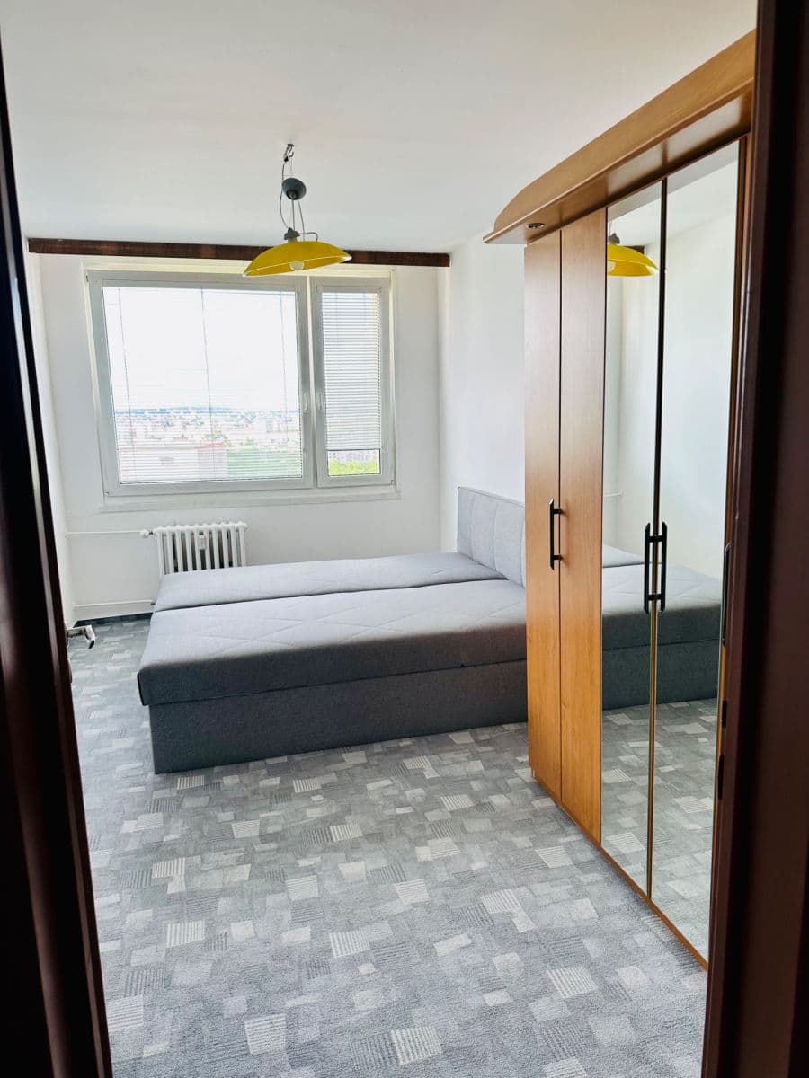 Pronájem bytu 3+1 75 m², Hekrova, Praha, Praha Pronájem bytu 3+1 75 m², Hekrova, Praha, Praha
