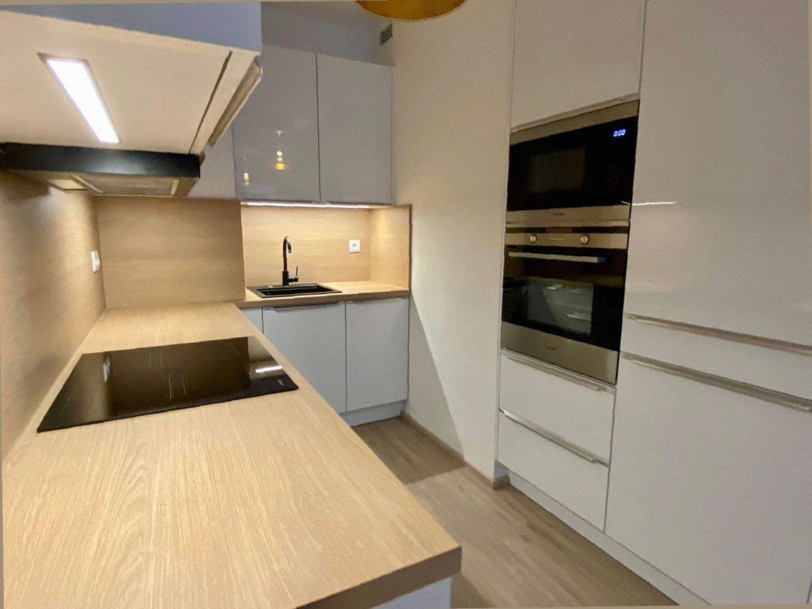 Pronájem bytu 2+kk 51 m², Do Zahrádek I, Praha, Praha Pronájem bytu 2+kk 51 m², Do Zahrádek I, Praha, Praha