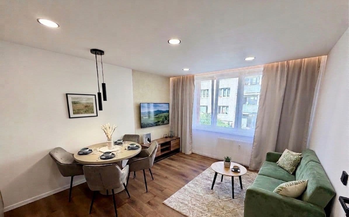 Prodej bytu 2+kk 36 m², Nedašovská, Praha, Praha Prodej bytu 2+kk 36 m², Nedašovská, Praha, Praha