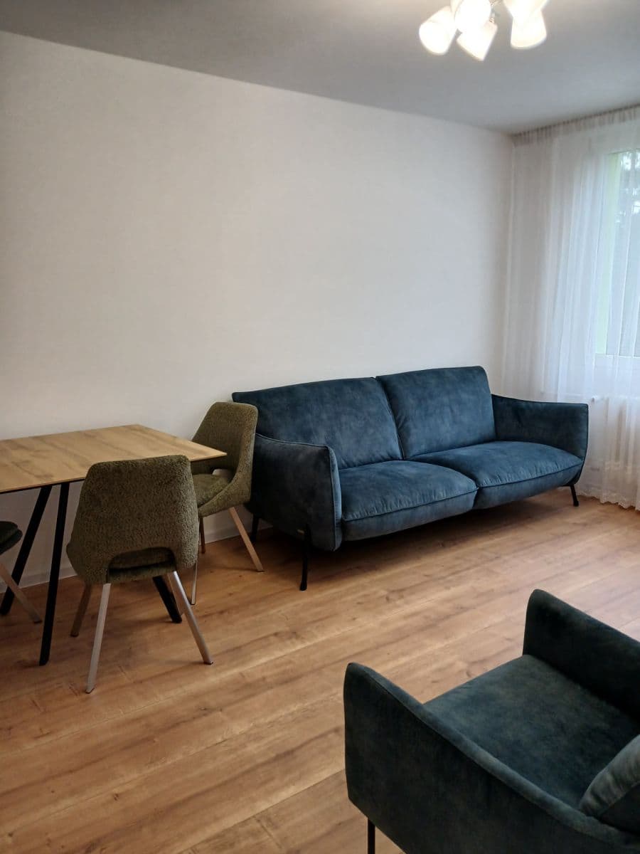 Pronájem bytu 2+kk 42 m², Kusého, Praha, Praha Pronájem bytu 2+kk 42 m², Kusého, Praha, Praha