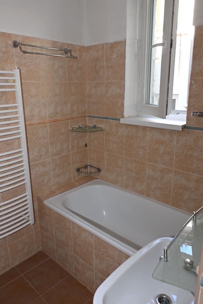 Pronájem bytu 1+1 41 m², Horný val, Žilina, Žilinský kraj Pronájem bytu 1+1 41 m², Horný val, Žilina, Žilinský kraj