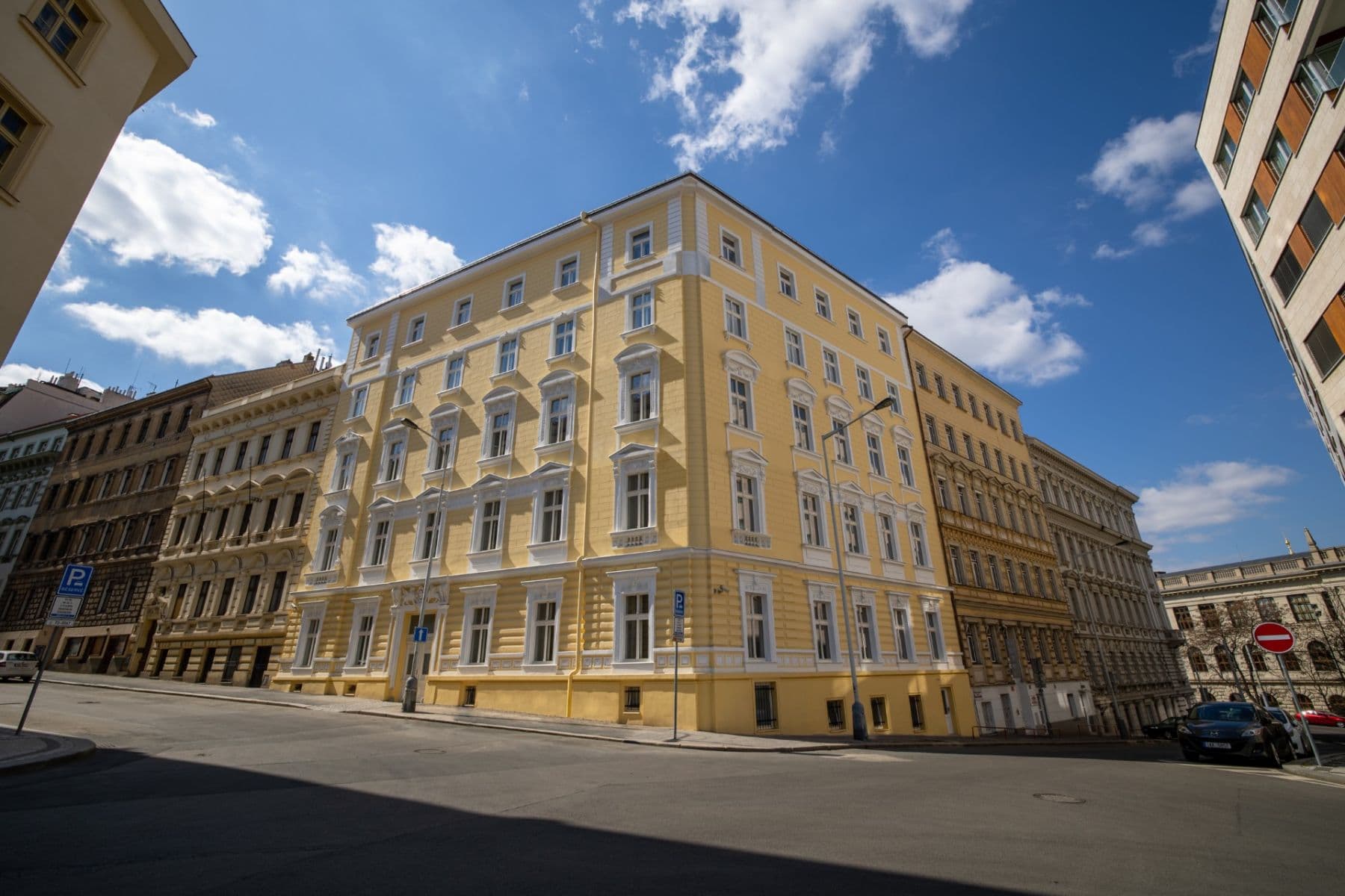 Prodej nebytového prostoru 42 m², Římská, Praha, Praha Prodej nebytového prostoru 42 m², Římská, Praha, Praha