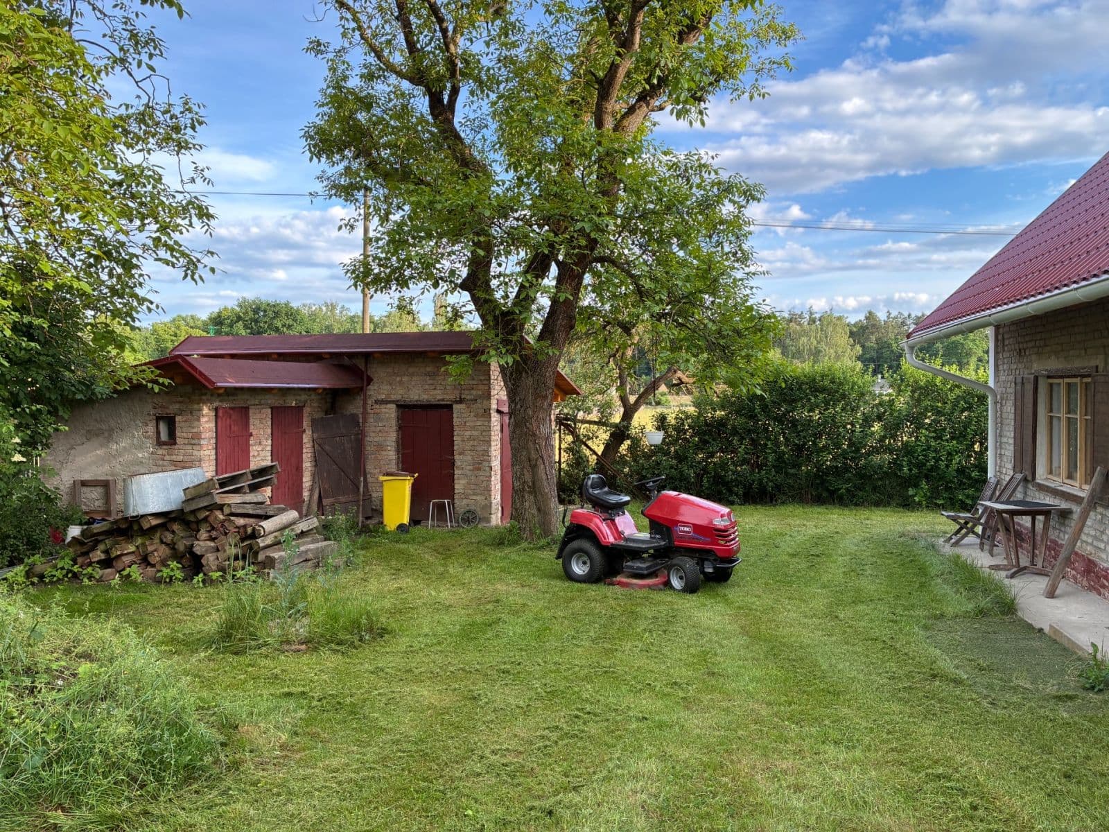 Pronájem chaty, chalupy 37 m², pozemek 1.100 m², Ledce, Středočeský kraj Pronájem chaty, chalupy 37 m², pozemek 1.100 m², Ledce, Středočeský kraj