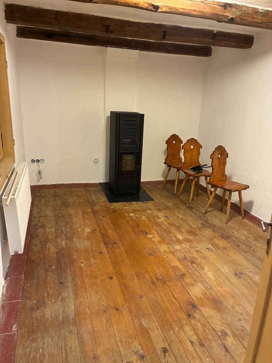 Pronájem chaty, chalupy 37 m², pozemek 1.100 m², Ledce, Středočeský kraj Pronájem chaty, chalupy 37 m², pozemek 1.100 m², Ledce, Středočeský kraj