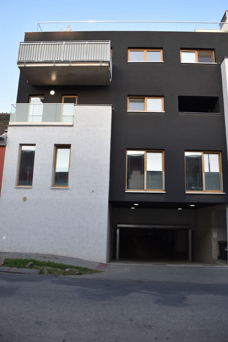 Pronájem bytu 2+kk 58 m², Košinova, Brno, Jihomoravský kraj Pronájem bytu 2+kk 58 m², Košinova, Brno, Jihomoravský kraj
