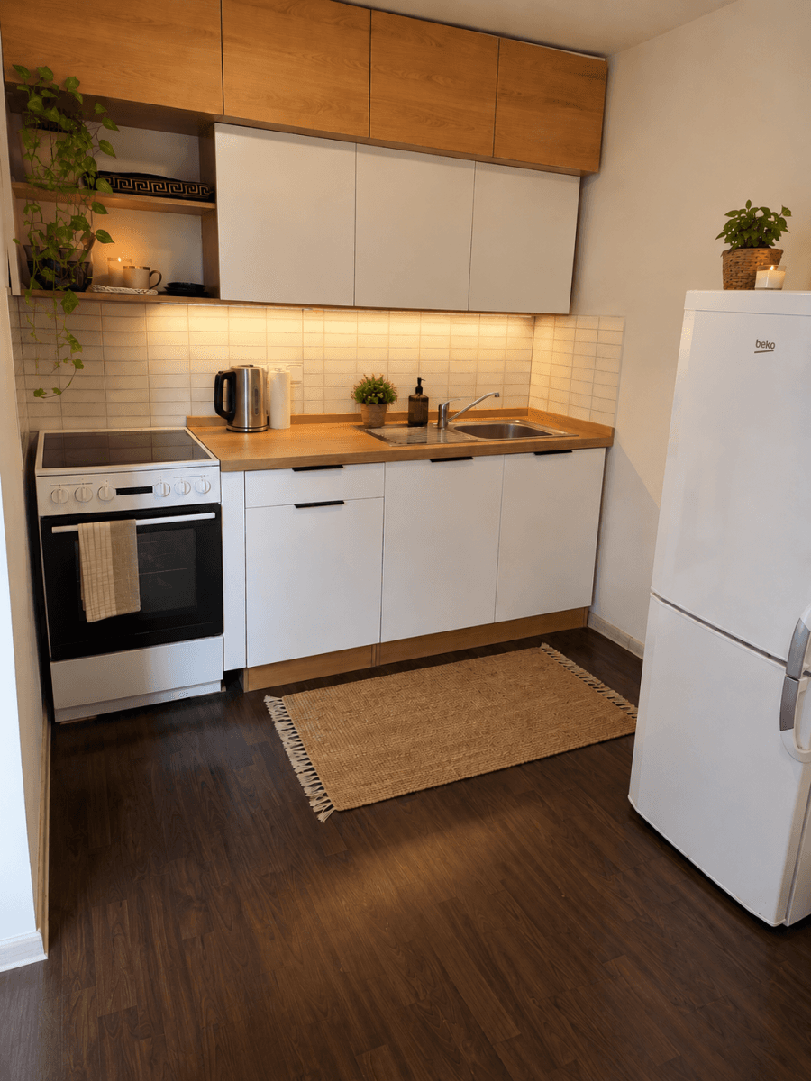Pronájem bytu 1+kk 30 m², Nádražní, Líbeznice, Středočeský kraj Pronájem bytu 1+kk 30 m², Nádražní, Líbeznice, Středočeský kraj