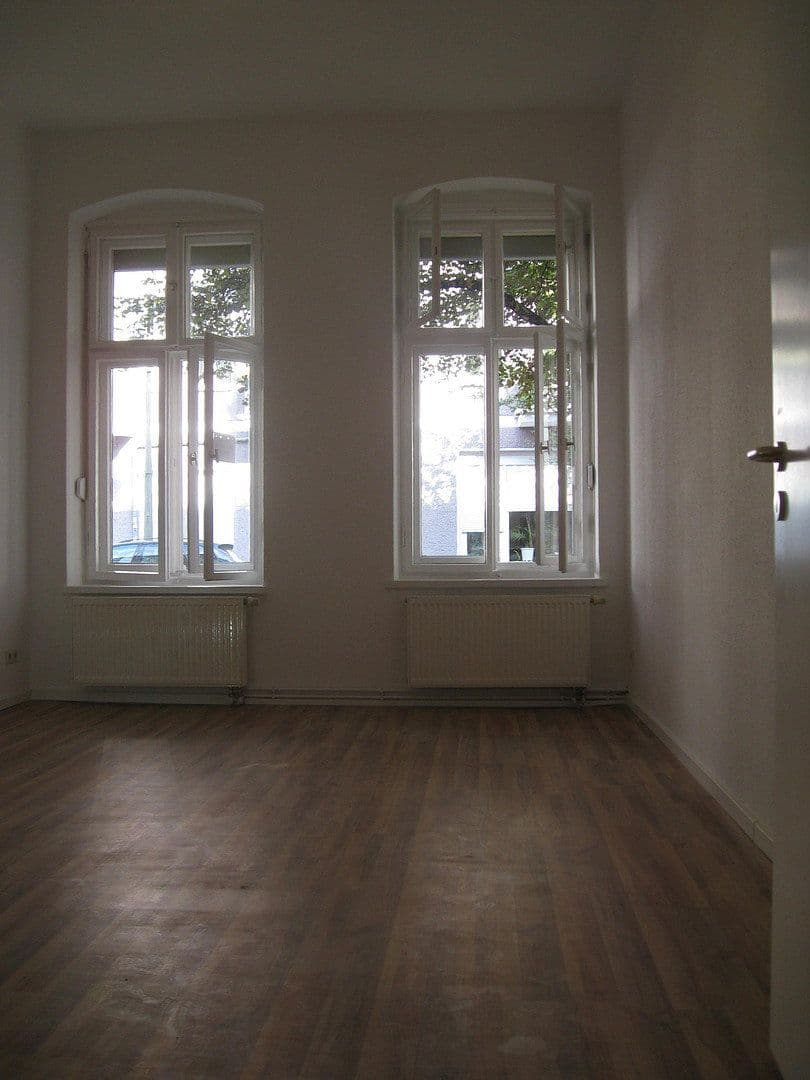Pronájem bytu 2+1 62 m², Giselastr.34, Berlin, Berlín Pronájem bytu 2+1 62 m², Giselastr.34, Berlin, Berlín