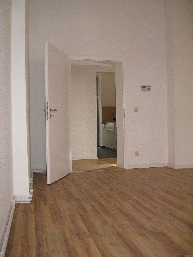 Pronájem bytu 2+1 62 m², Giselastr.34, Berlin, Berlín Pronájem bytu 2+1 62 m², Giselastr.34, Berlin, Berlín