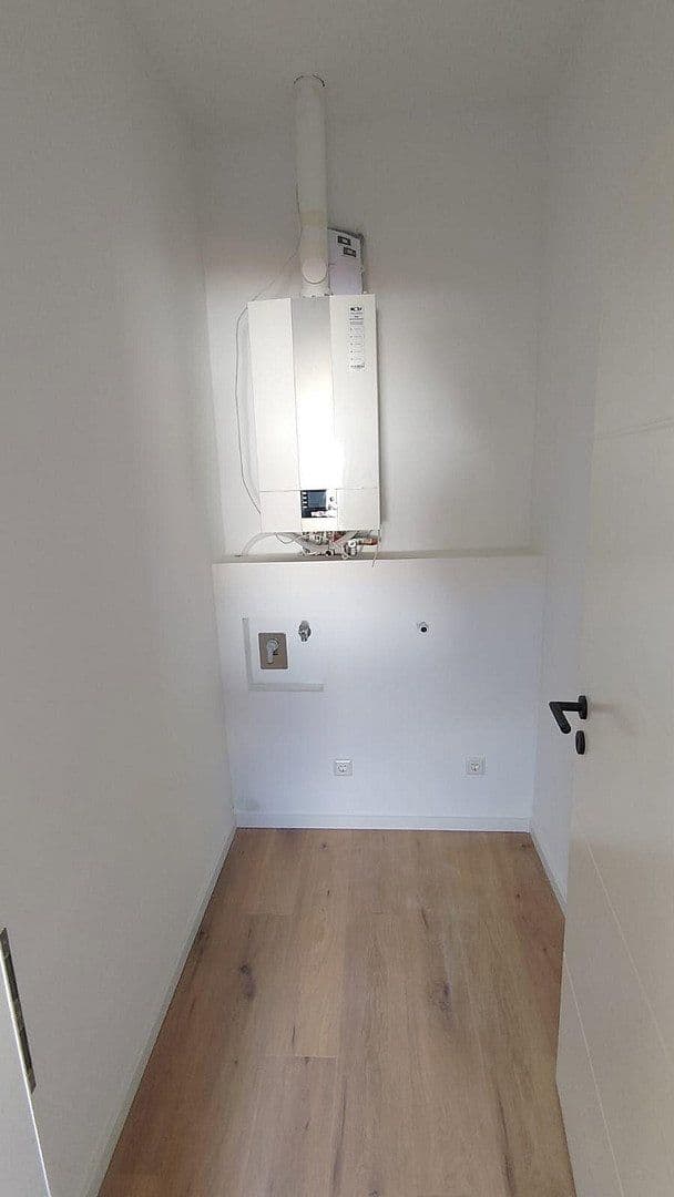 Prodej bytu 4+1 98 m², Hauptstraße 164, Bellheim, Porýní-Falc Prodej bytu 4+1 98 m², Hauptstraße 164, Bellheim, Porýní-Falc