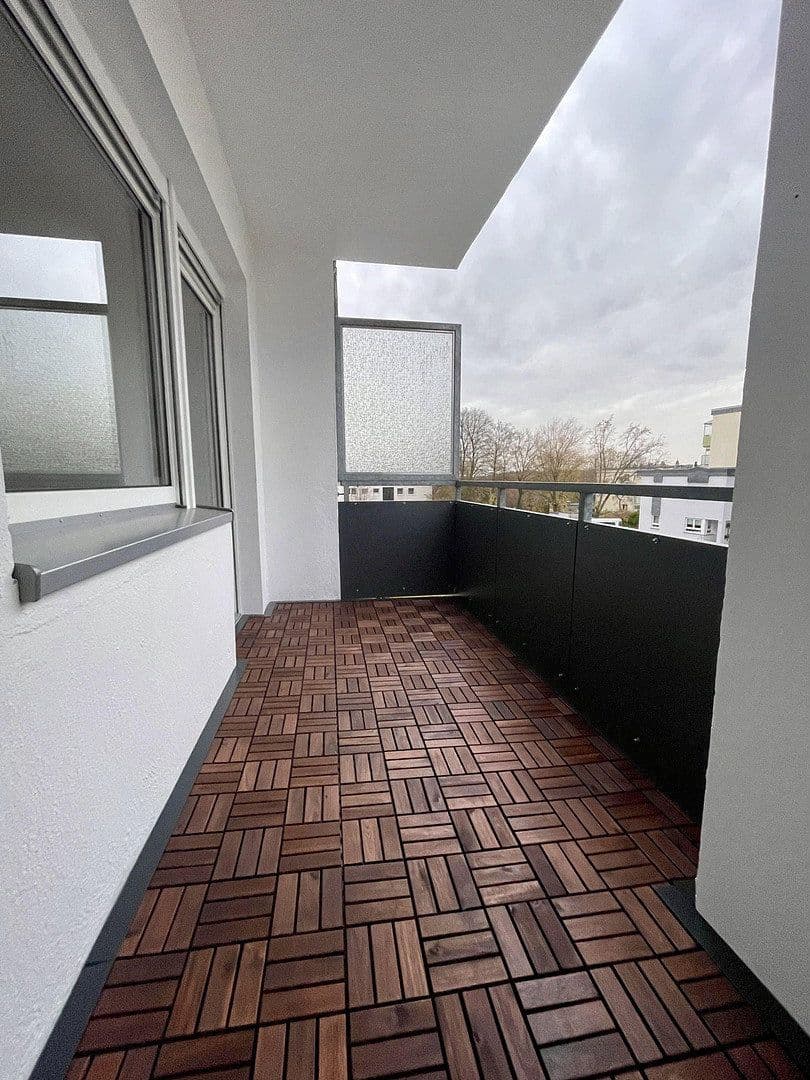 Pronájem bytu 3+1 71 m², Remscheid, Severní Porýní-Vestfálsko Pronájem bytu 3+1 71 m², Remscheid, Severní Porýní-Vestfálsko