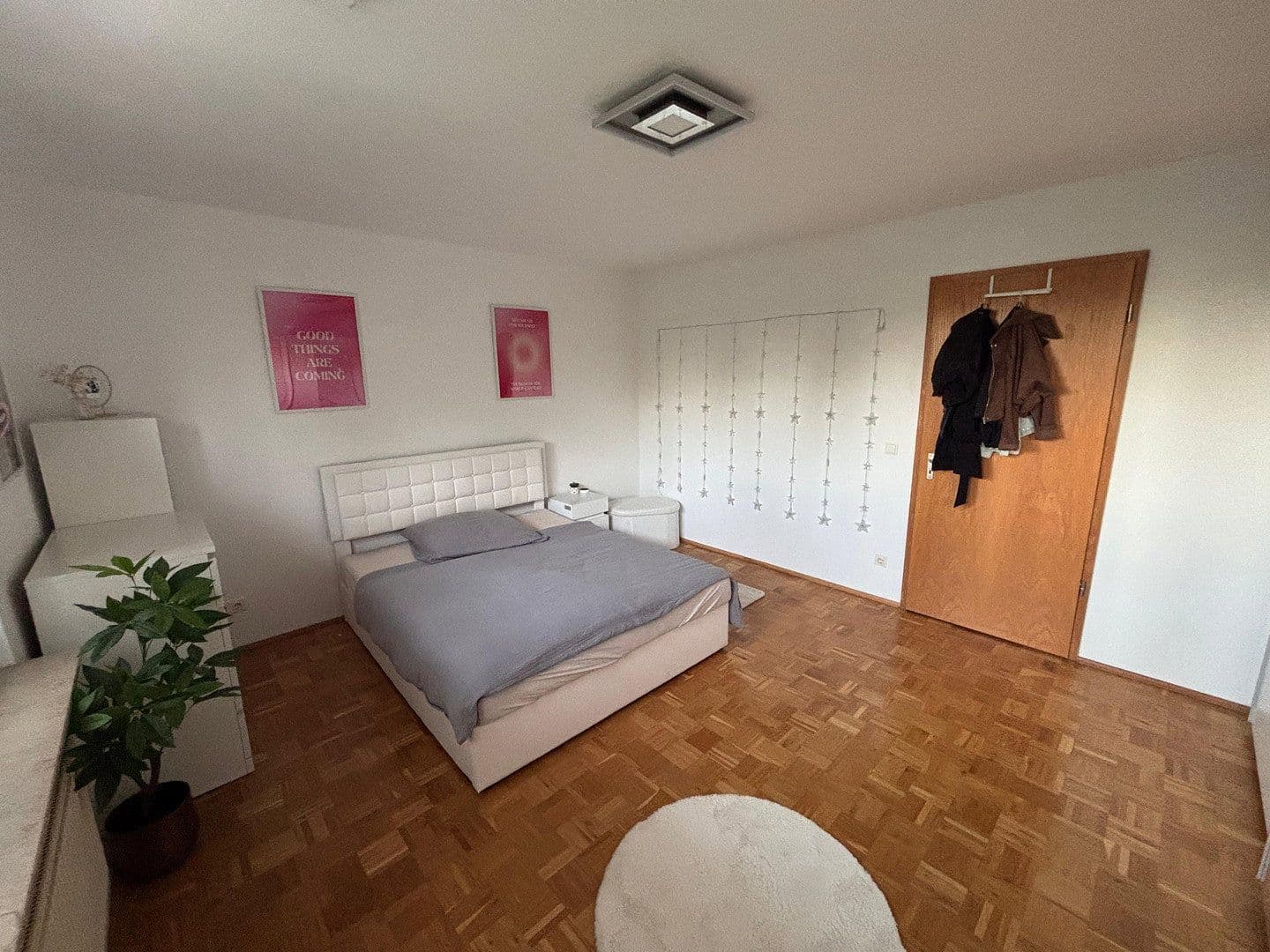 Pronájem bytu 2+1 63 m², Elisabethstr. 19a, Strausberg, Braniborsko Pronájem bytu 2+1 63 m², Elisabethstr. 19a, Strausberg, Braniborsko