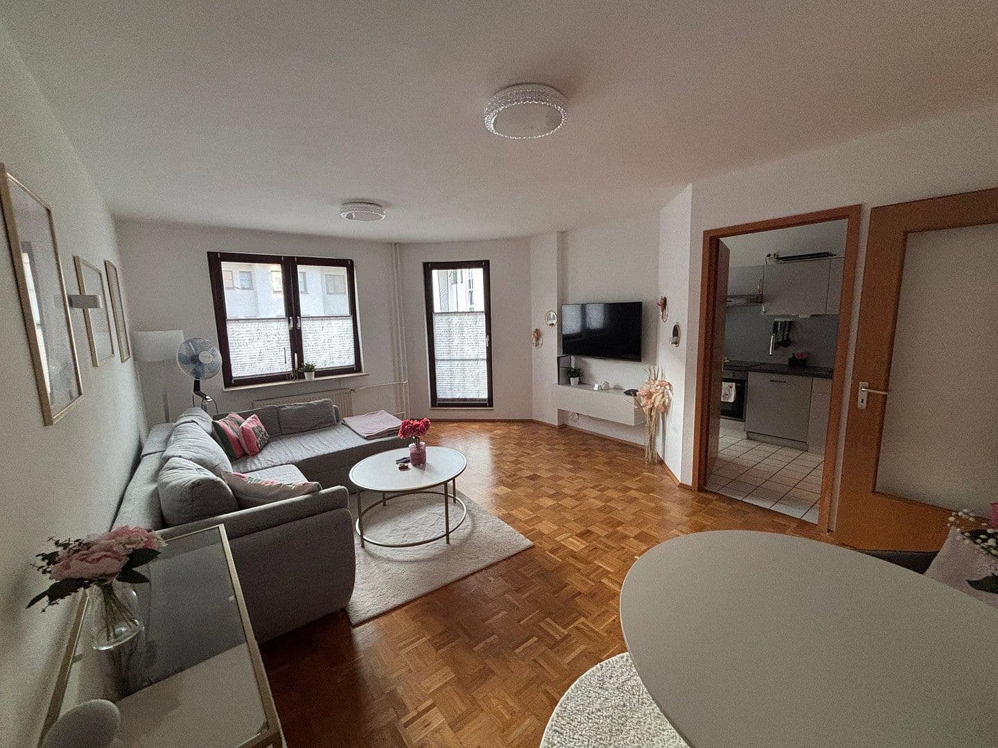Pronájem bytu 2+1 63 m², Elisabethstr. 19a, Strausberg, Braniborsko Pronájem bytu 2+1 63 m², Elisabethstr. 19a, Strausberg, Braniborsko