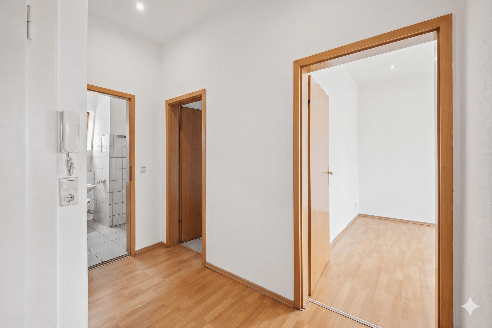 Pronájem bytu 2+1 55 m², Hohe Lehne 20, Freital, Sasko Pronájem bytu 2+1 55 m², Hohe Lehne 20, Freital, Sasko
