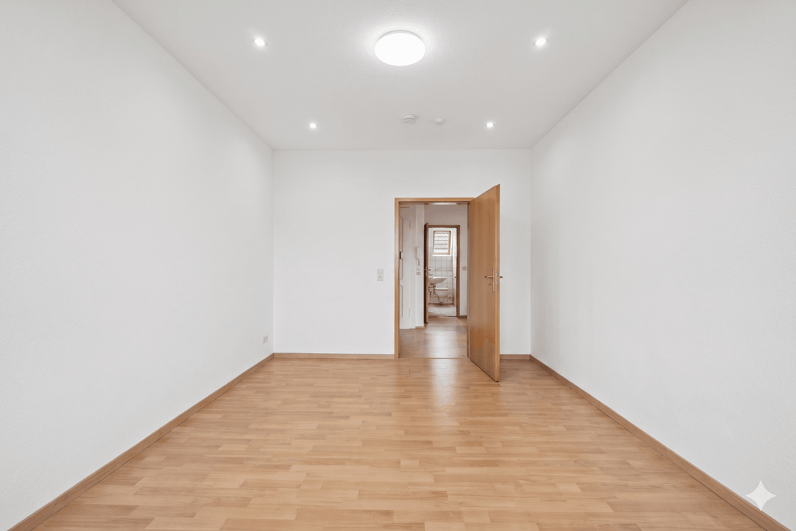 Pronájem bytu 2+1 55 m², Hohe Lehne 20, Freital, Sasko Pronájem bytu 2+1 55 m², Hohe Lehne 20, Freital, Sasko