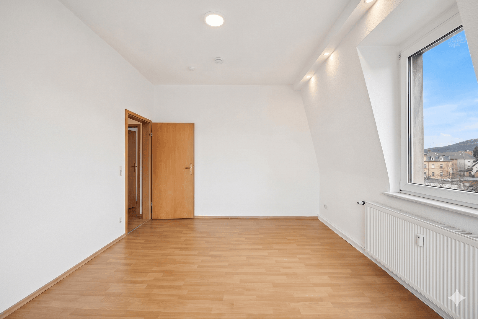 Pronájem bytu 2+1 55 m², Hohe Lehne 20, Freital, Sasko Pronájem bytu 2+1 55 m², Hohe Lehne 20, Freital, Sasko