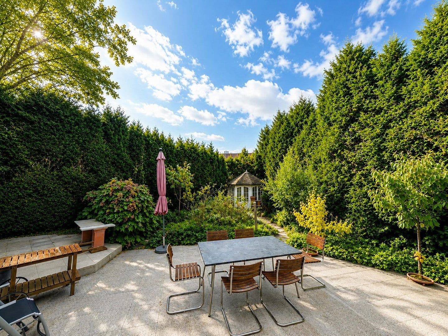 Prodej domu 187 m², pozemek 757 m², Braunschweig, Dolní Sasko Prodej domu 187 m², pozemek 757 m², Braunschweig, Dolní Sasko