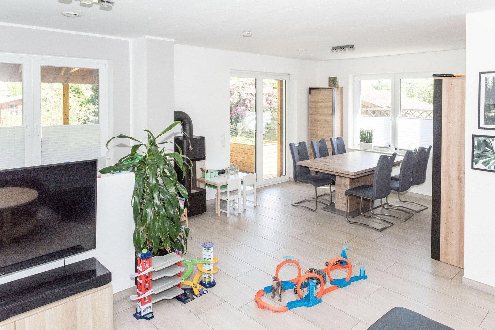 Prodej domu 143 m², pozemek 769 m², Bremen, Bremen Prodej domu 143 m², pozemek 769 m², Bremen, Bremen