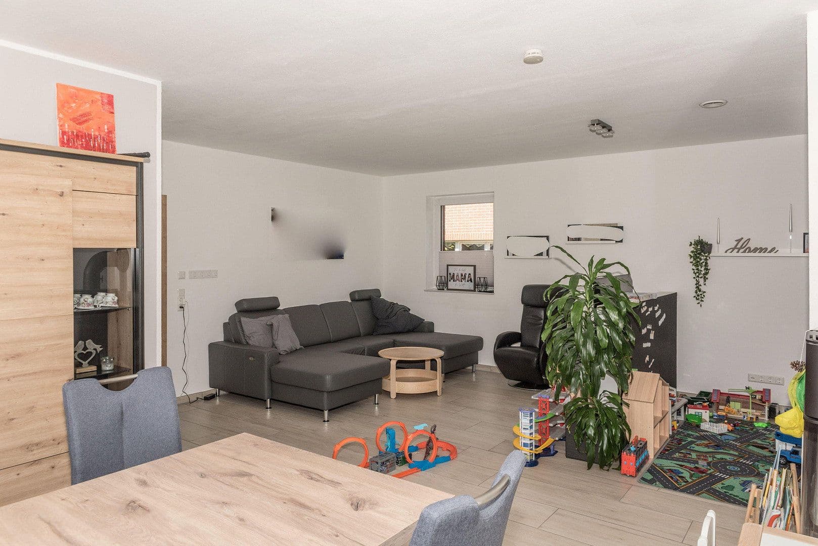 Prodej domu 143 m², pozemek 769 m², Bremen, Bremen Prodej domu 143 m², pozemek 769 m², Bremen, Bremen