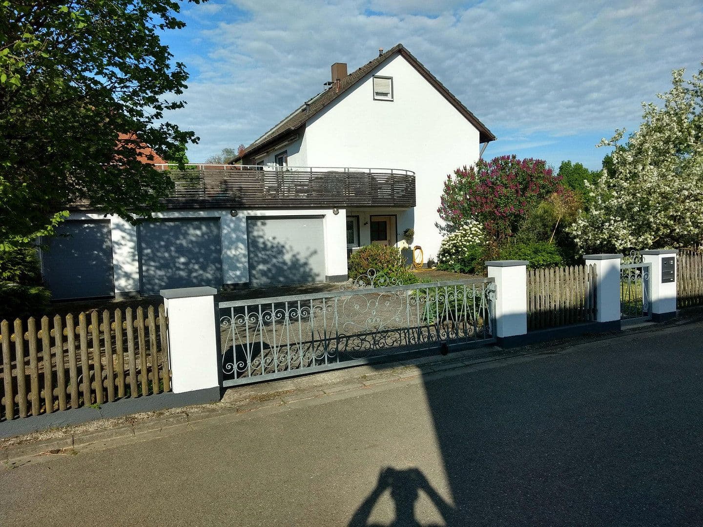 Prodej domu 143 m², pozemek 495 m², Adelshofen, Bavorsko Prodej domu 143 m², pozemek 495 m², Adelshofen, Bavorsko