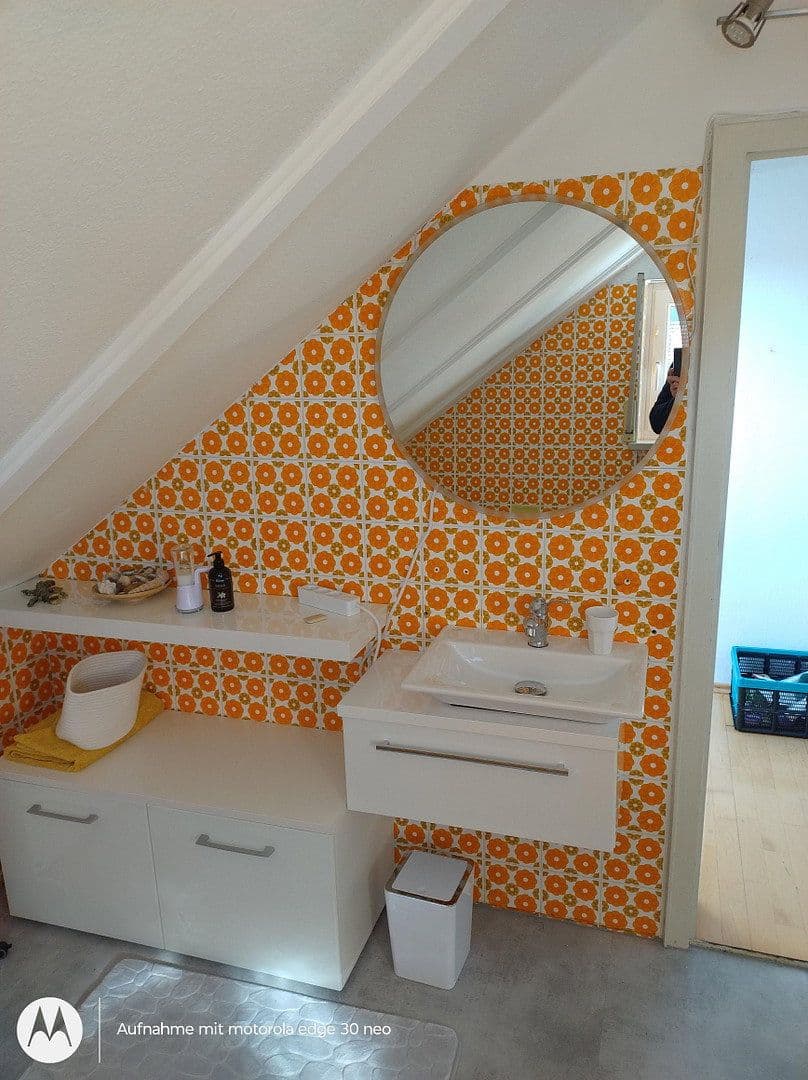 Prodej domu 143 m², pozemek 495 m², Adelshofen, Bavorsko Prodej domu 143 m², pozemek 495 m², Adelshofen, Bavorsko