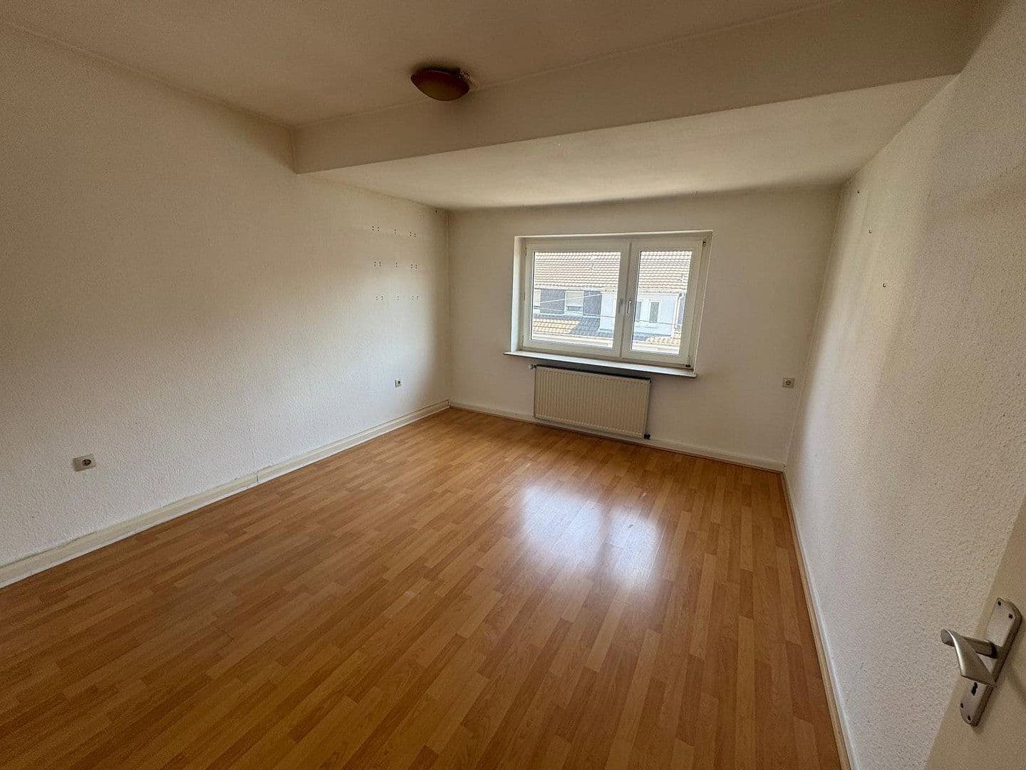 Pronájem bytu 2+1 51 m², Hohenzollernstraße 16, Troisdorf, Severní Porýní-Vestfálsko Pronájem bytu 2+1 51 m², Hohenzollernstraße 16, Troisdorf, Severní Porýní-Vestfálsko