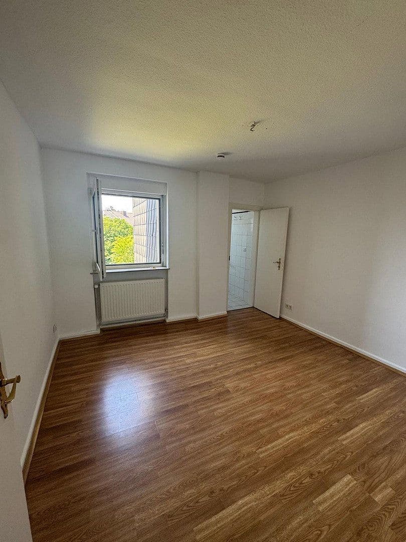 Pronájem bytu 2+1 51 m², Hohenzollernstraße 16, Troisdorf, Severní Porýní-Vestfálsko Pronájem bytu 2+1 51 m², Hohenzollernstraße 16, Troisdorf, Severní Porýní-Vestfálsko