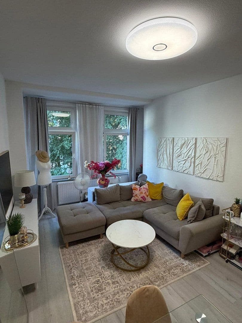 Prodej bytu 2+1 41 m², Röhrenstraße, Düsseldorf, Severní Porýní-Vestfálsko Prodej bytu 2+1 41 m², Röhrenstraße, Düsseldorf, Severní Porýní-Vestfálsko