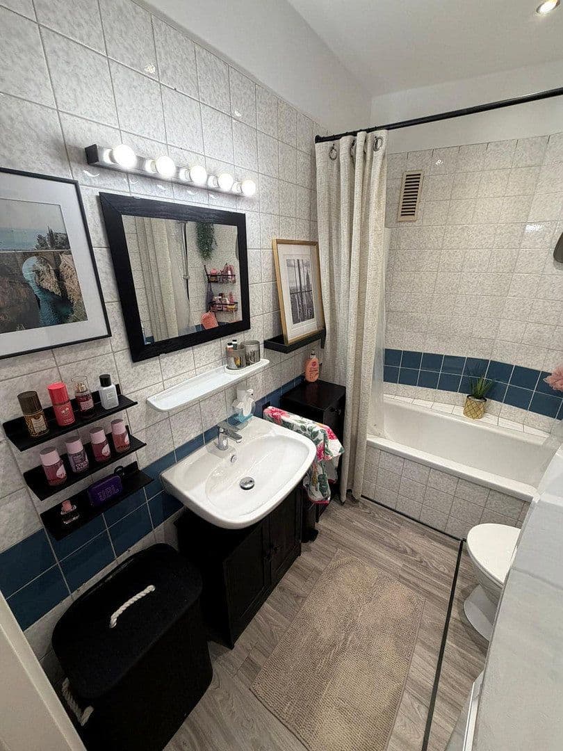 Prodej bytu 2+1 41 m², Röhrenstraße, Düsseldorf, Severní Porýní-Vestfálsko Prodej bytu 2+1 41 m², Röhrenstraße, Düsseldorf, Severní Porýní-Vestfálsko