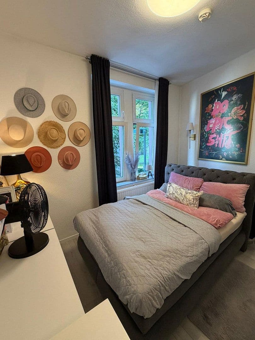Prodej bytu 2+1 41 m², Röhrenstraße, Düsseldorf, Severní Porýní-Vestfálsko Prodej bytu 2+1 41 m², Röhrenstraße, Düsseldorf, Severní Porýní-Vestfálsko