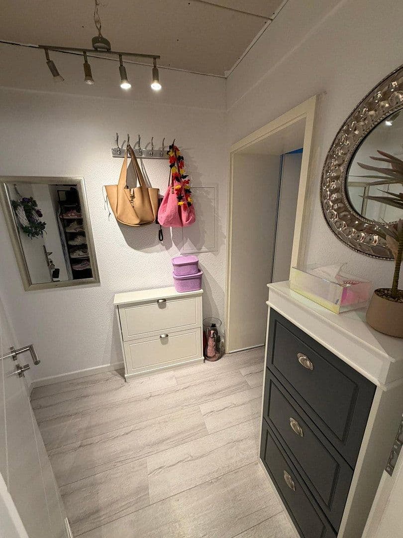 Prodej bytu 2+1 41 m², Röhrenstraße, Düsseldorf, Severní Porýní-Vestfálsko Prodej bytu 2+1 41 m², Röhrenstraße, Düsseldorf, Severní Porýní-Vestfálsko
